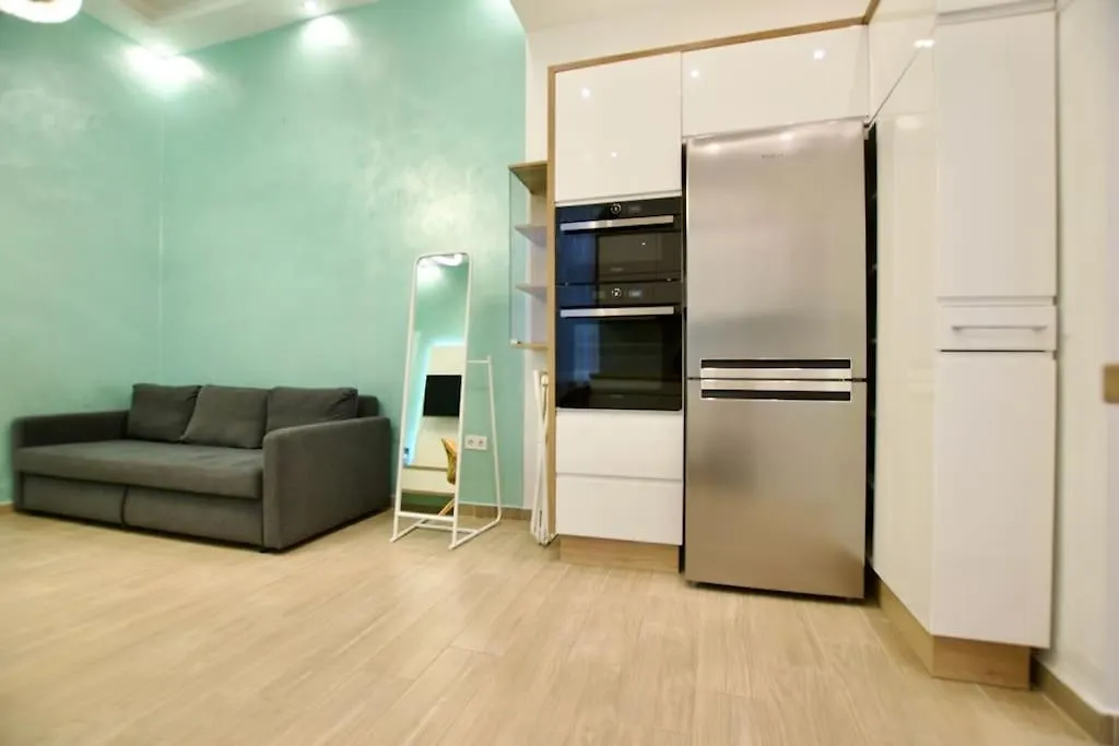 Standard Apartment By Hi5- Charming Apartment Budapest